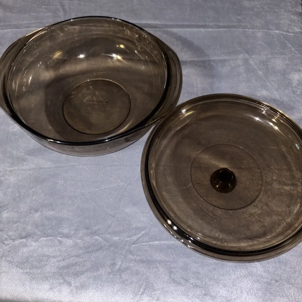 Vintage Corningware Pyrex Amber Round Casserole Dish With Lid 2L